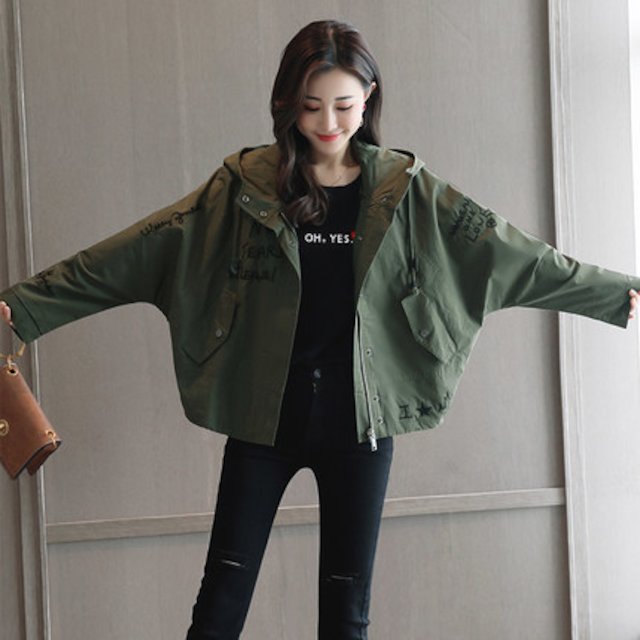 [해외]W144DE5 0571 가족 새로운 봄 조력 2018 여성의 새로운 얇은 한국 느슨한 블라우스 짧은 자켓 여성